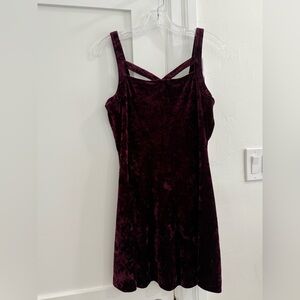 Forever 21 burgundy crushed velour sleeveless short circle skirt dress